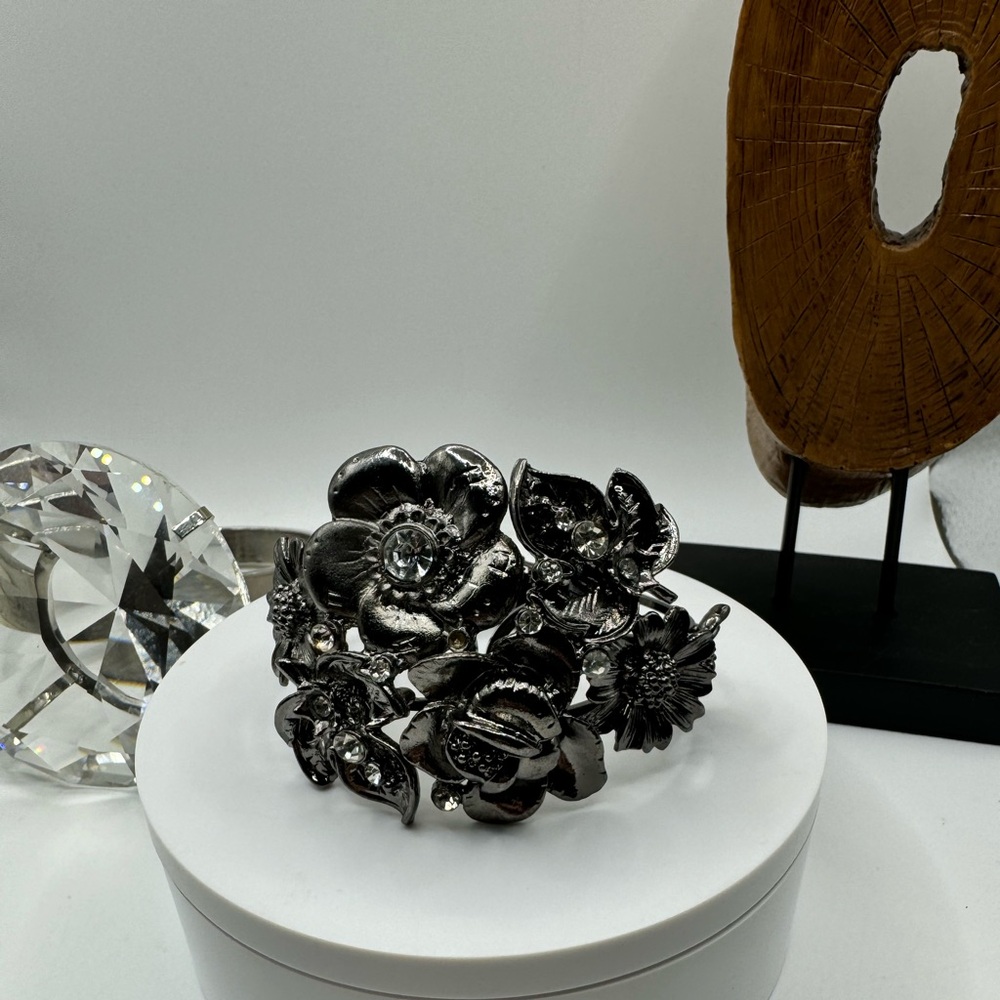 Statement‎ Fashion Bracelet